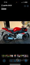 Yamaha yzf r125