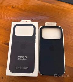 Apple Custodia MagSafe silicone per iPhone 17 pro
