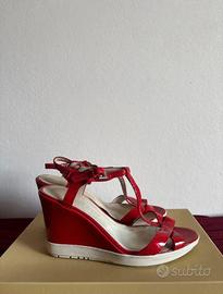Sandali rossi