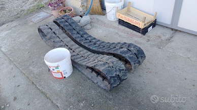 Cingoli in gomma per miniescavatore