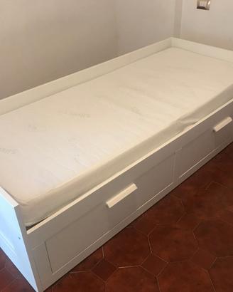 divano letto  Ikea Brimnes  S/M +materassi memory