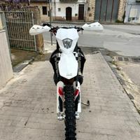 Gas gas 300