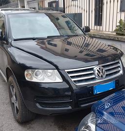 TOUAREG 2.5 TDI 2004 motore danneggiato