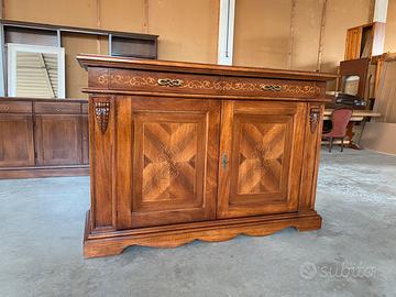 Credenza in legno nuova