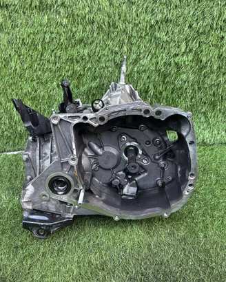CAMBIO MANUALE COMPLETO RENAULT Clio Serie IV JH39