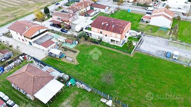 TER. RESIDENZIALE A CURTAROLO