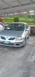 Nissan Tino Almera 2.2 dci