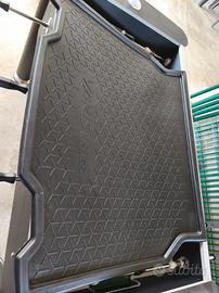 vasca baule nuova Yaris cross