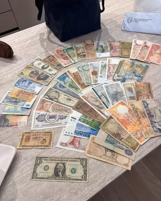 Banconote e monete da collezione
