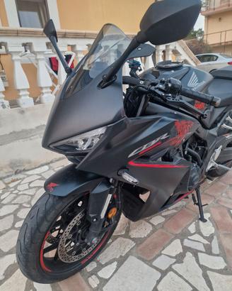 Cbr 650 r 2024