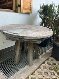 Tavolo tondo e 6 sedie legno da esterno