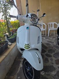 Vespa 310 GTS