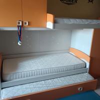 cameretta a ponte moderna 3 letti e ampio armadio 