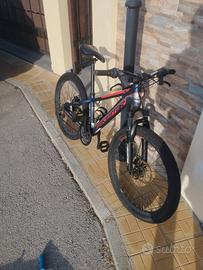Bici  MTB 24" per bambini 10-13 anni