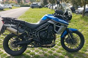 Triumph Tiger 