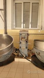 caldaia per formaggio a vapore