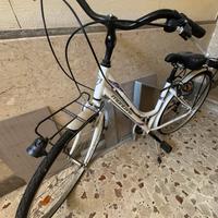 Bicicletta da passeggio + Lucchetto e chiave