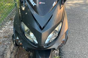 T Max