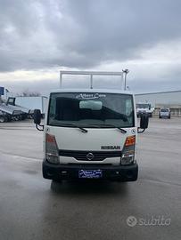 Nissan Cabstar ribaltabile sponde in tr5