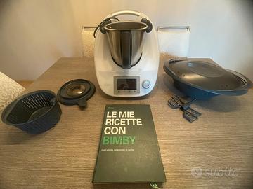 Bimby Tm5 Vorwerk + accessori e libro ricette