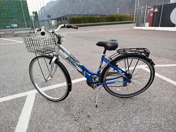 bicicletta da donna 