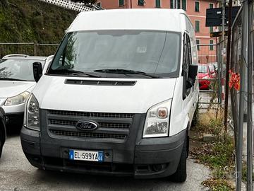 Ford Transit furgone 2.2tdci iniettori da rivedere