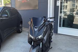 Yamaha X-Max 250
