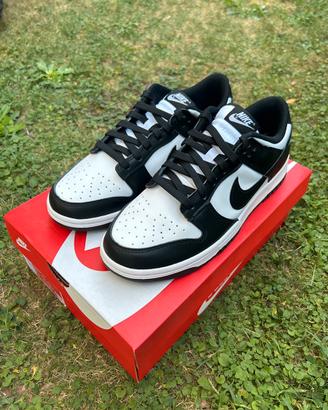 Nike dunk low “panda”