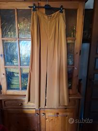 Pantaloni larghi donna con pince Stadivarius eur40