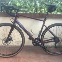 Bici gravel Triban taglia L GRVL 520 SUBCOMPACT