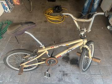 Bici BMX marca Neosh originale
