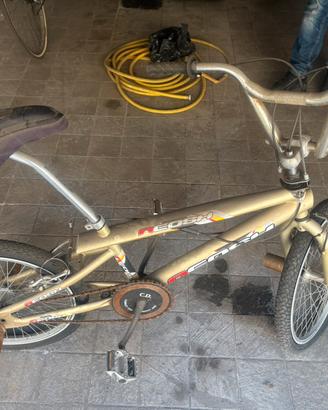 Bici BMX marca Neosh originale