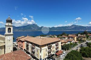 3 LOCALI A TORRI DEL BENACO