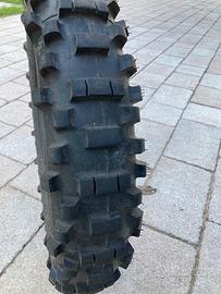 Pneumatico enduro