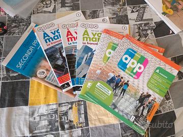 Libri scolastici di Tecnologia,Francese e Inglese 