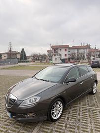 Lancia delta 1.6 multijet full