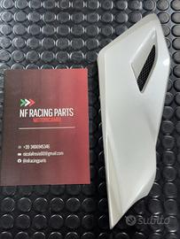 MV Agusta Brutale 1090 R fianchetto Inferiore Lato