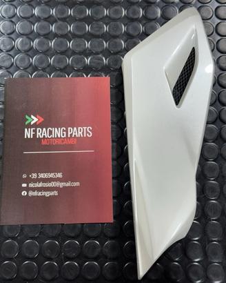 MV Agusta Brutale 1090 R fianchetto Inferiore Lato