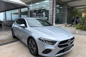 MERCEDES-BENZ A 180 d Automatic Progressive Extra