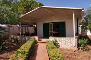 Villetta al mare con giardino