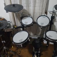 roland v drum tm-9   + cassa speaker 