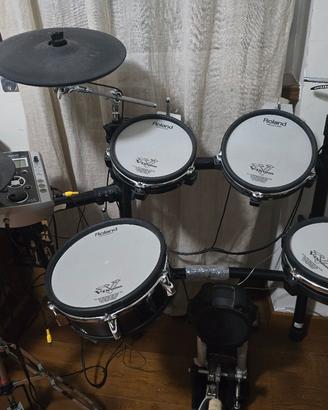 roland v drum tm-9   + cassa speaker 