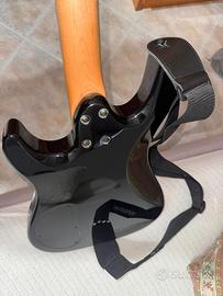 Chitarra elettrica Cort con amplificatore