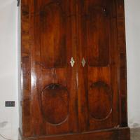 armadio in legno