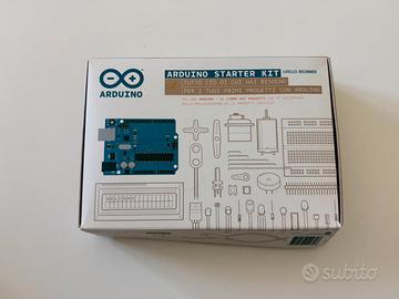 Arduino Starter Kit con Arduino Uno e libro