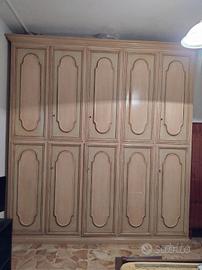 armadio in legno 268x290x60 molto capiente