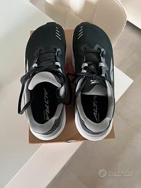 Scarpe Uomo Altra running Paradigm 8 taglia 44.5