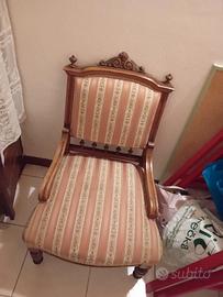 Poltrona stile antico