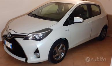 Toyota Yaris Hybrid 