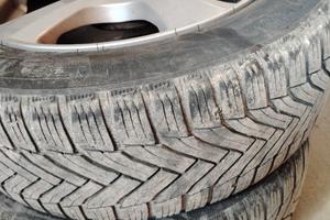 4 gomme invernali con cerchi